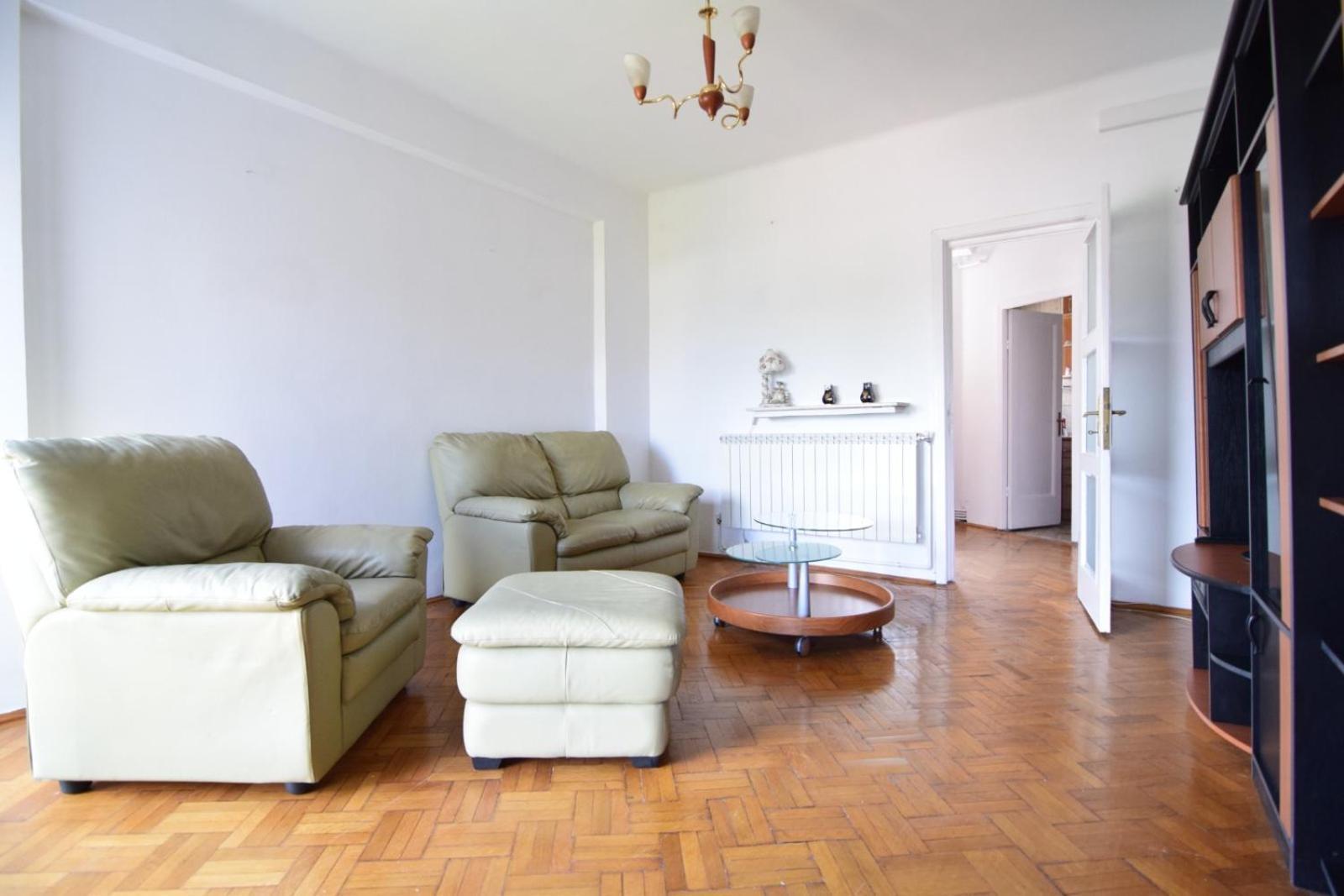 Eminescu 36 Appartement Boekarest Buitenkant foto