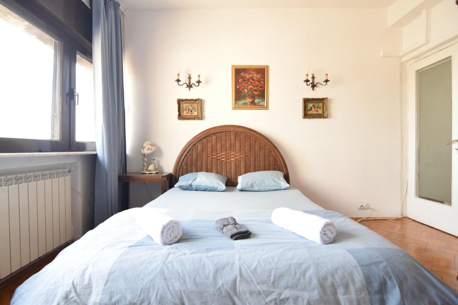 Eminescu 36 Appartement Boekarest Buitenkant foto