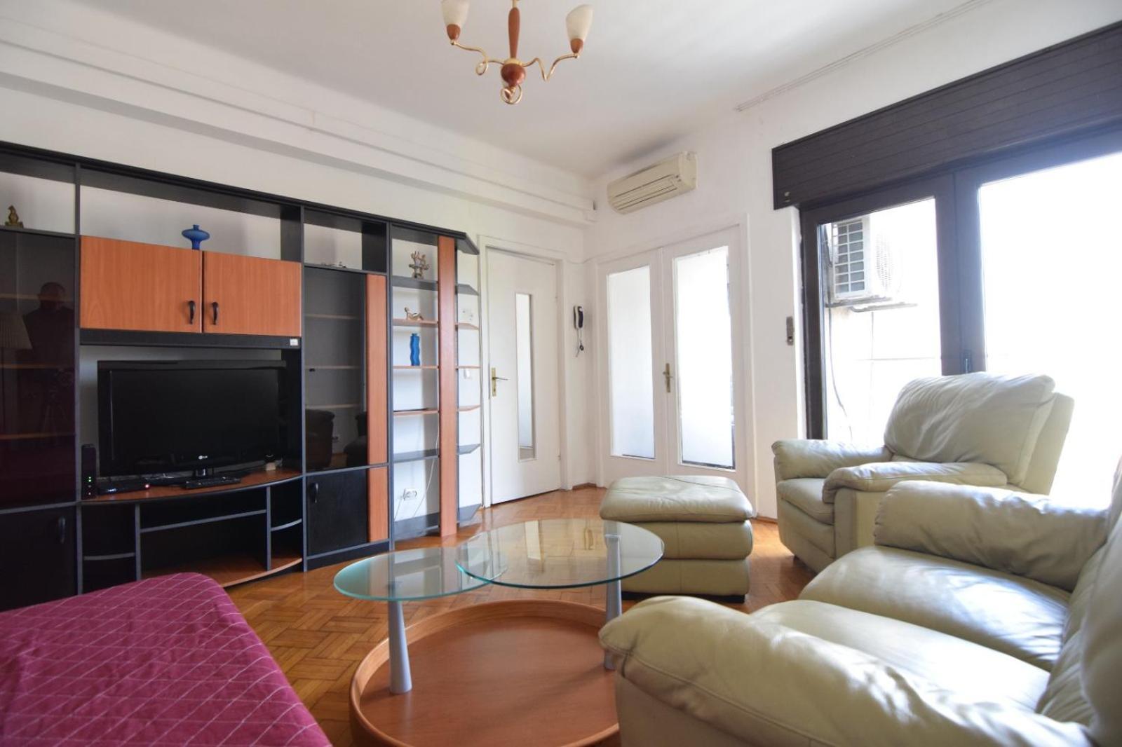 Eminescu 36 Appartement Boekarest Buitenkant foto